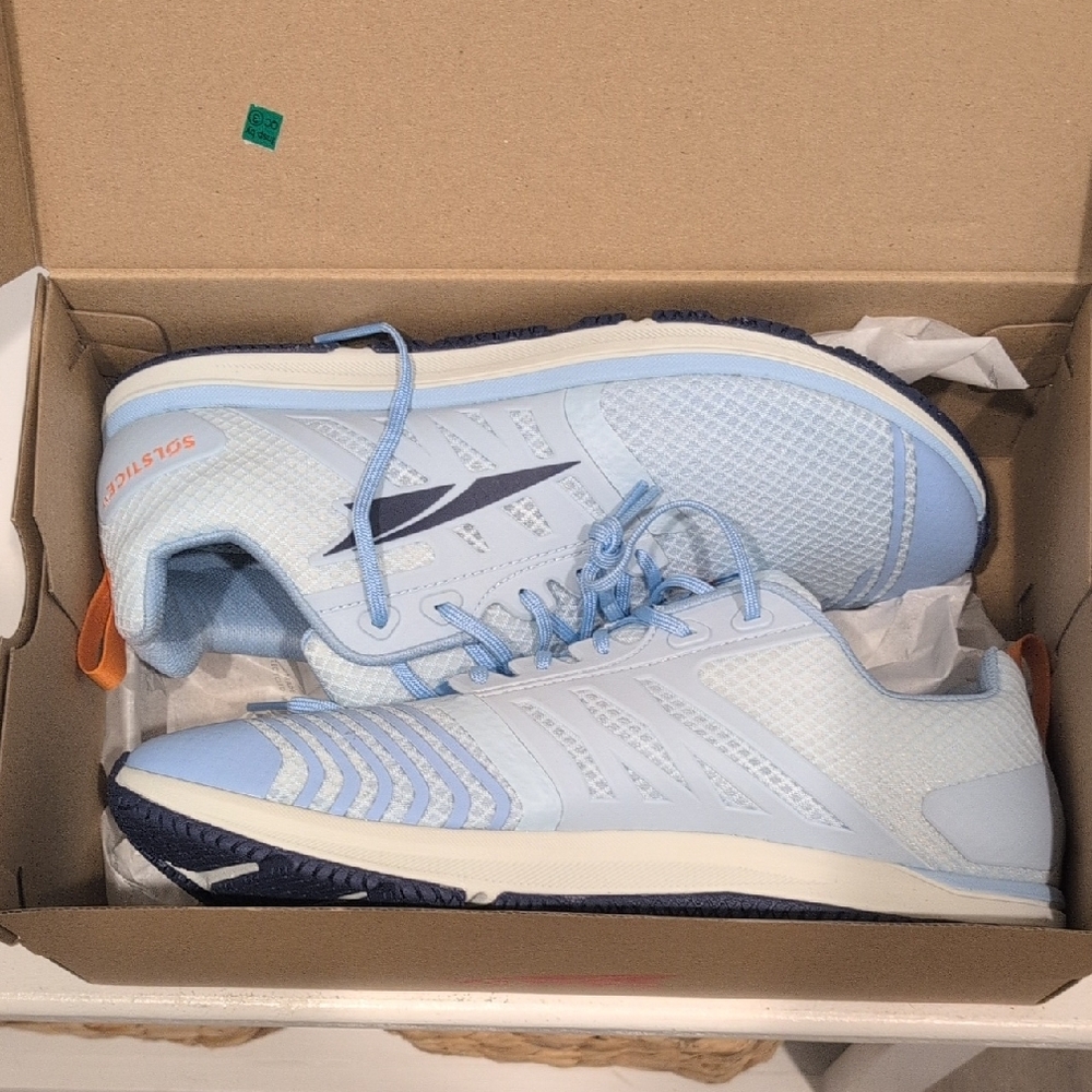 Solstice Women's Light Blue Running Shoes
